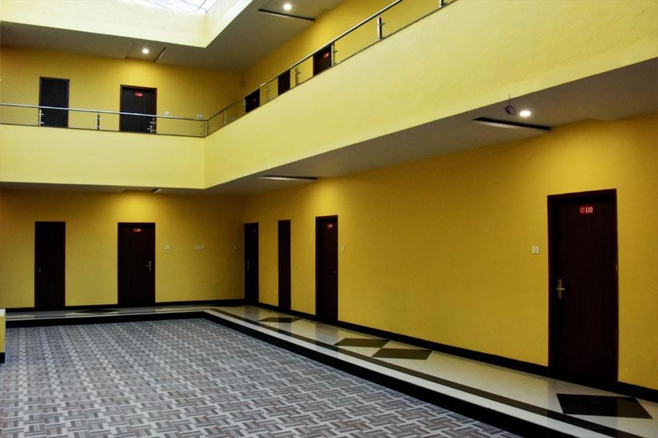 Hotel Varenya Inn Yavatmal Exterior foto